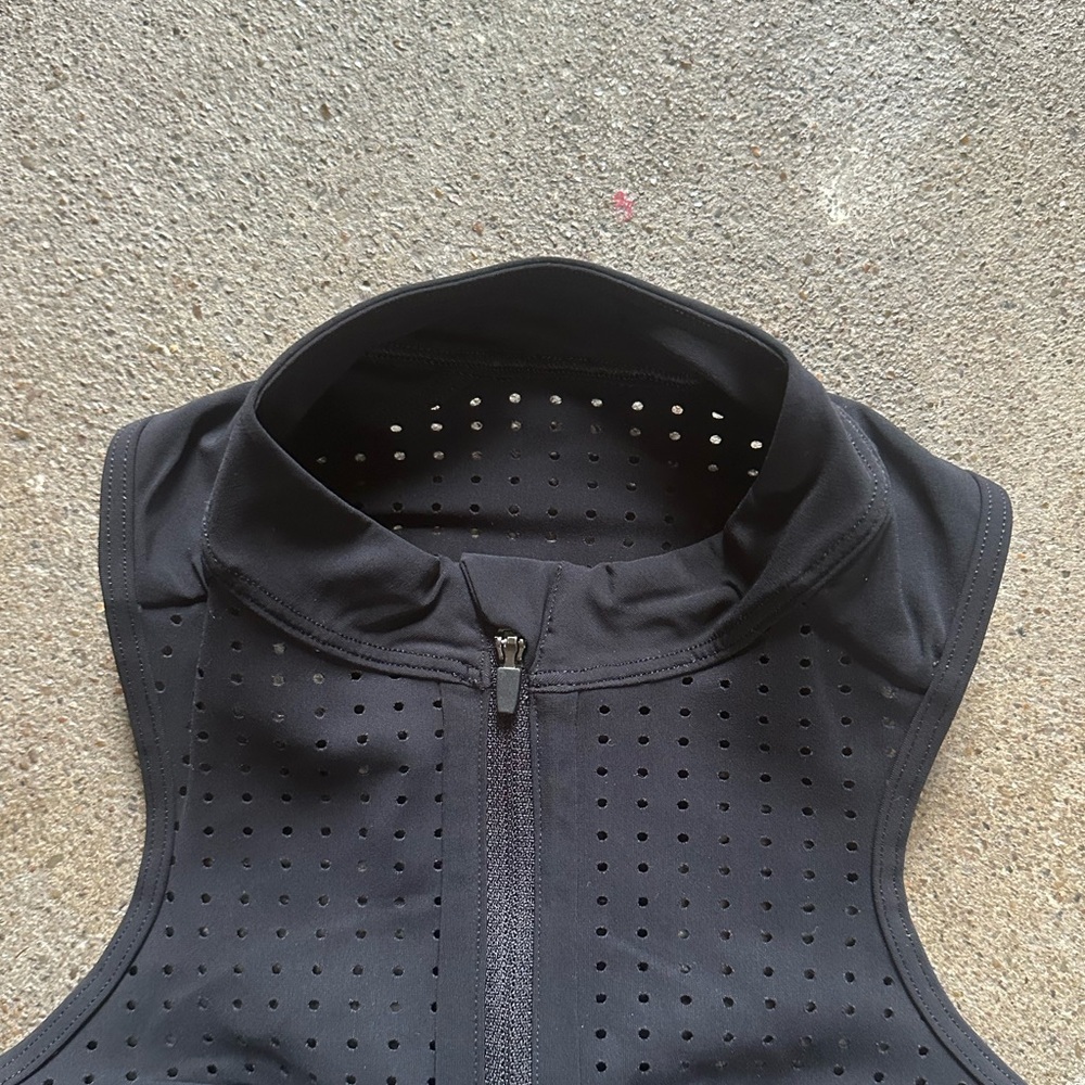 Lululemon Unleash Strength Bra Medium Support B/C Cup in Black Size 4 Activewear - Picture 10 of 11